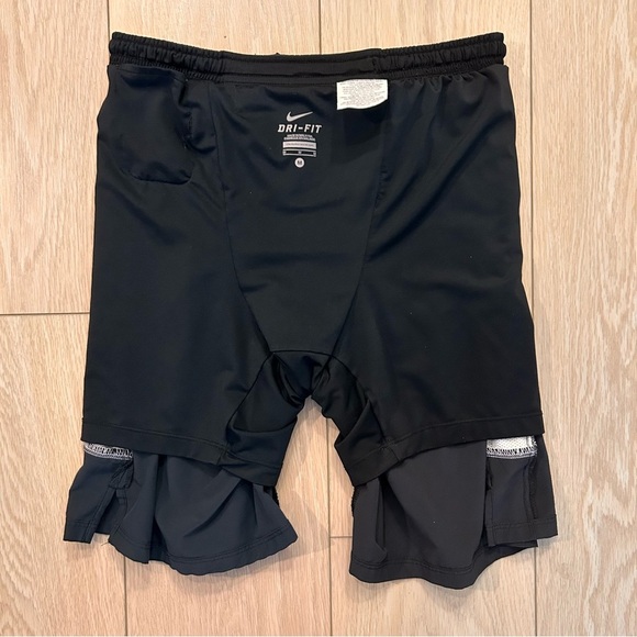 Nike Athletic Summer Running DRI-FIT Shorts With Liners Size Medium - Picture 5 of 7
